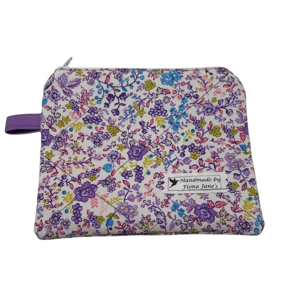 NEW Handmade Wrist Top Zip Pouch Wallet White with Purple Floral 5 1/4"x6"